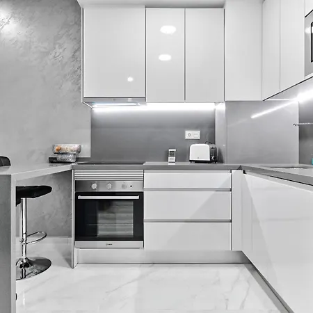 Centro Modern & Apartment