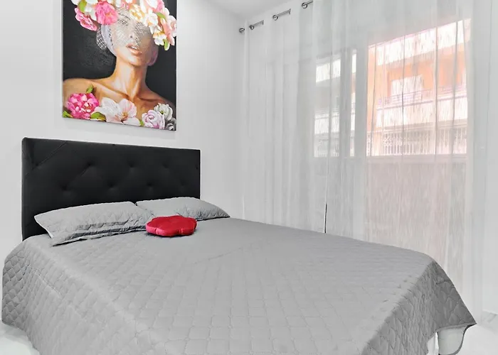 Centro Modern & Торевьиа